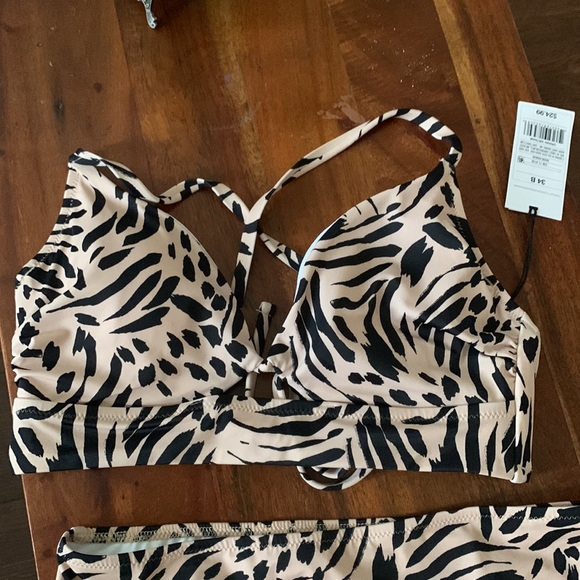 Womens bikini 👙 - Picture 3 of 5